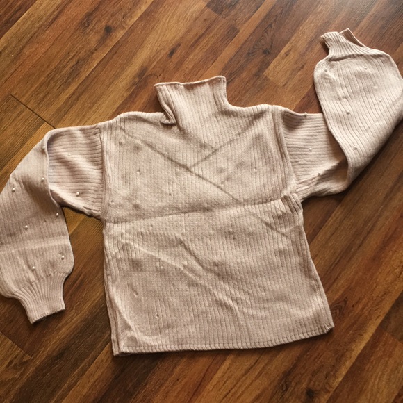 SHEIN Pearl Embellished Sweater - Picture 5 of 7